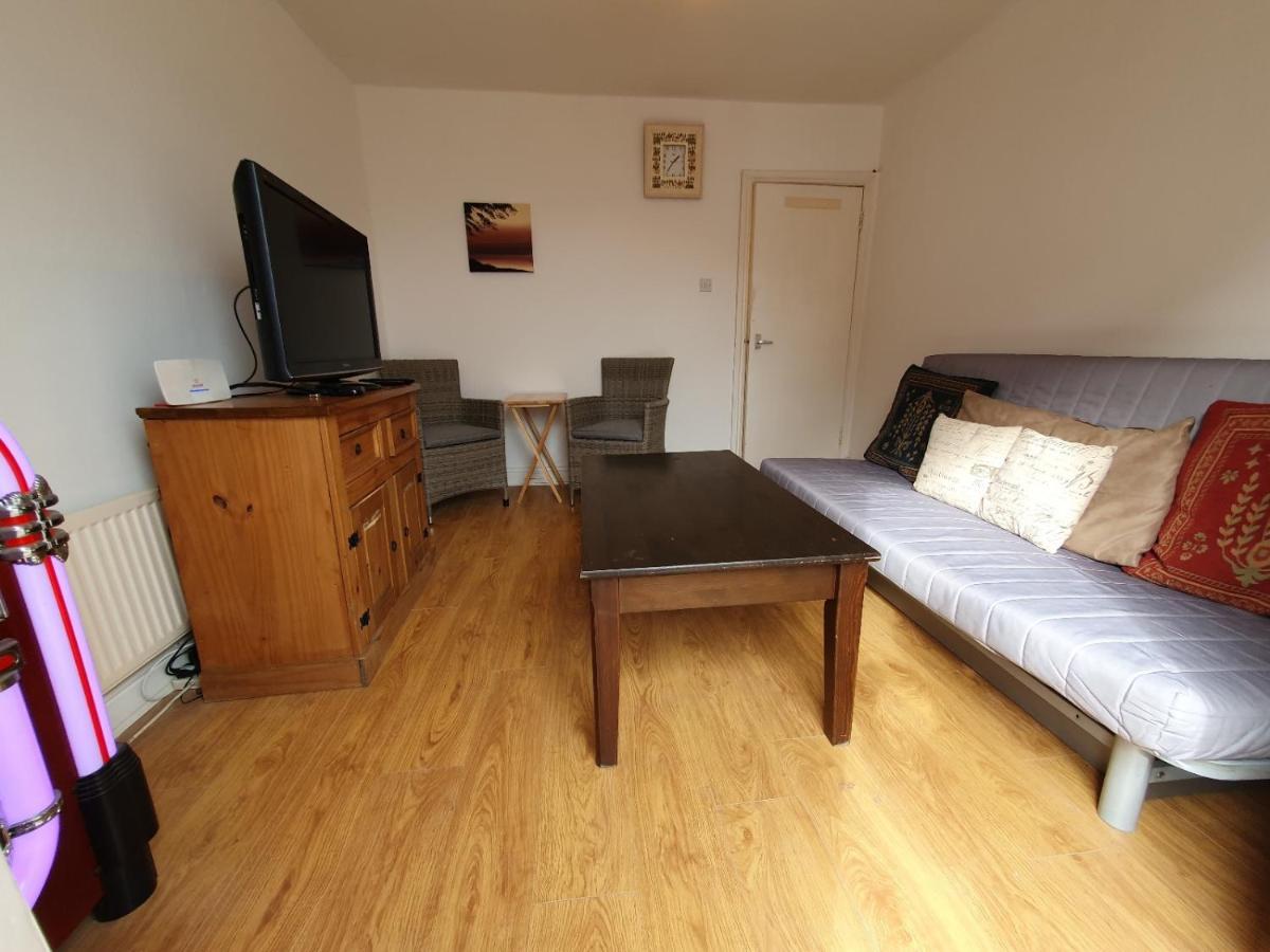 63B Willesden Lane Two Bed Apartment ลอนดอน ภายนอก รูปภาพ